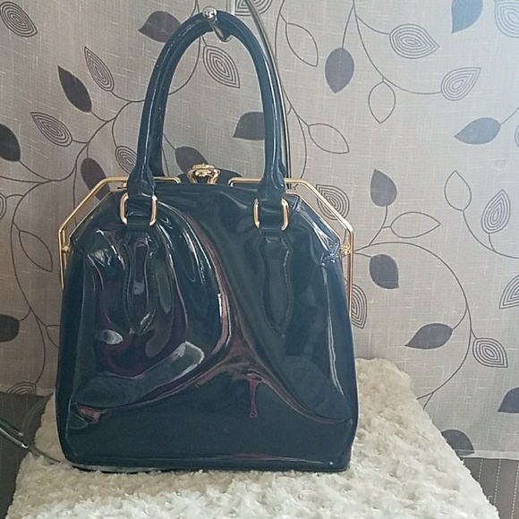 no name Handbags - Royal Blue patent leather handbag