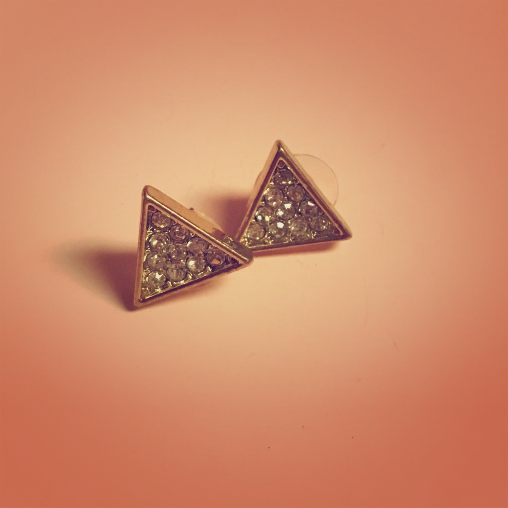 Triangle stud earrings