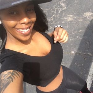 Meet your Posher, Sylvia