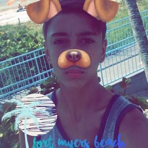 Meet your Posher, Evan