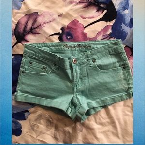 Papaya Mint Green Denim Shorts. SZ S