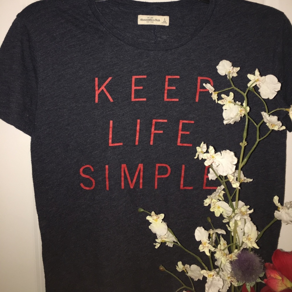 keep life simple graphic tee
