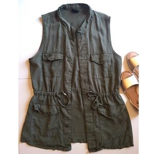 Lightweight Military Style Vest