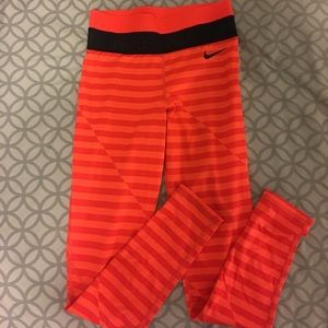 Nike Pro dri-fit work out leggings