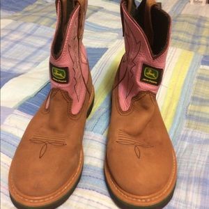 Like new John Deere boots