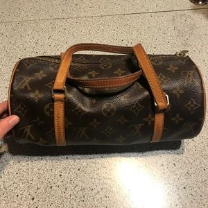 VINTAGE AUTHENTIC LOUIS VUITTON PAPLLILLON 🖤