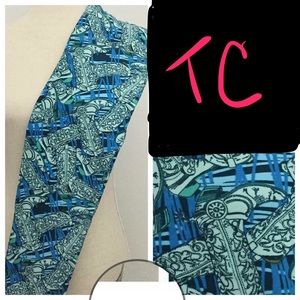 LulaRoe Tc cowboy boot leggings