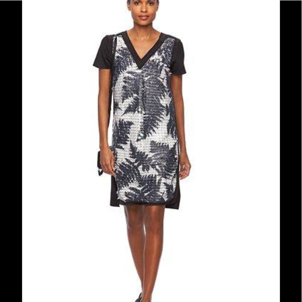 Reed v neck novelty sheath