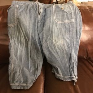 Light Blue linen capris