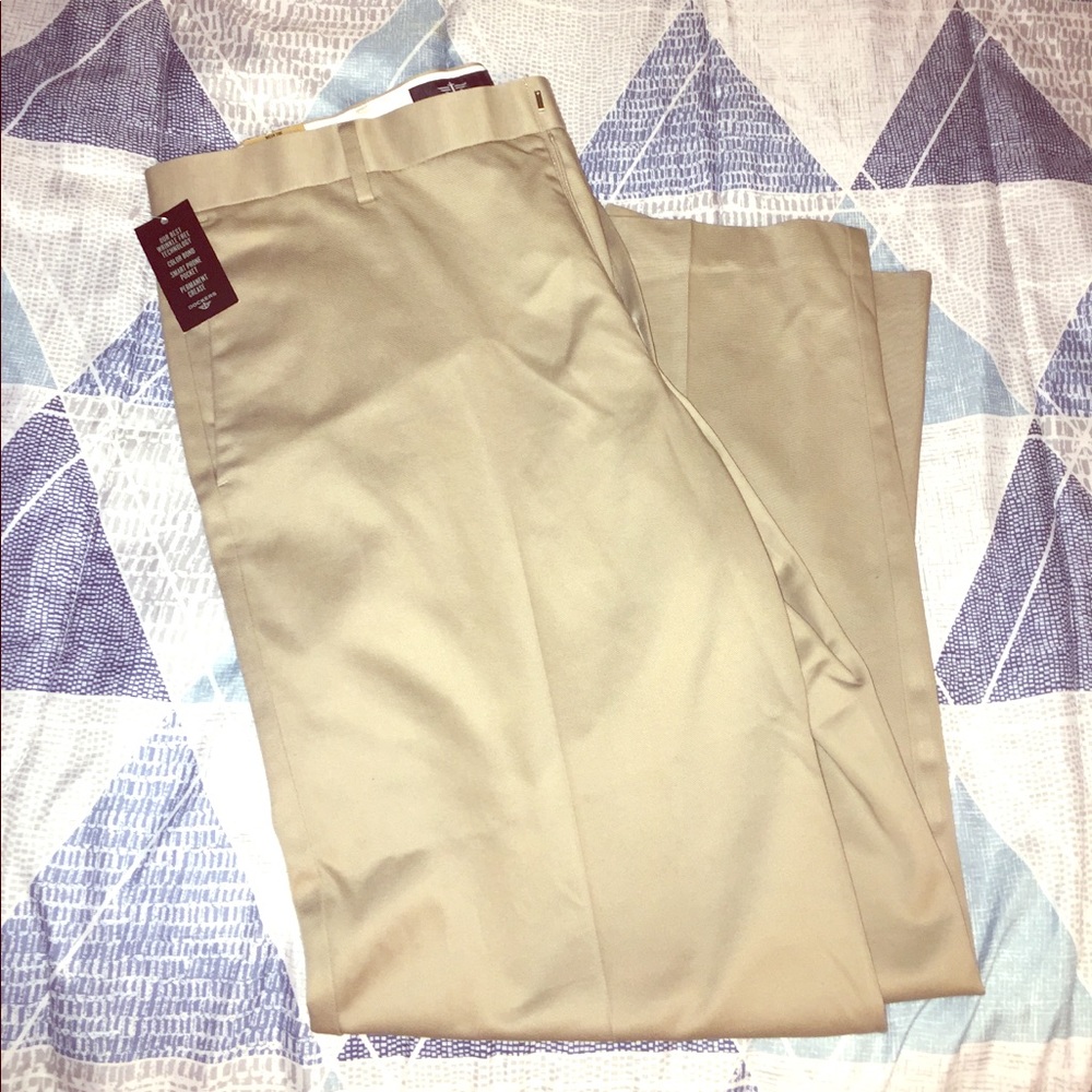 NWT Men's Khakis