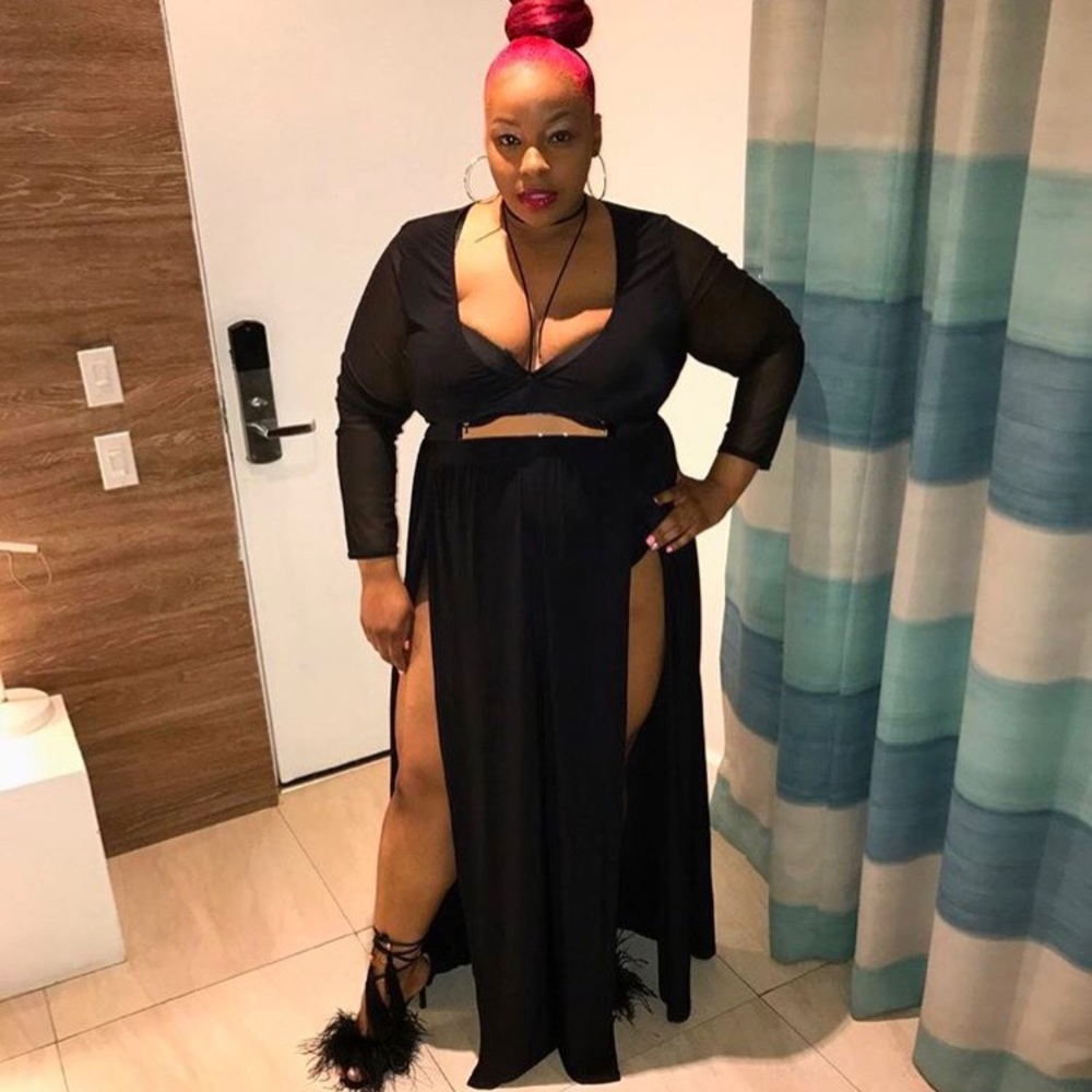 "Boohoo" Black dress