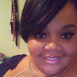 Meet your Posher, Lydia