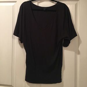 Short sleeve black shirt