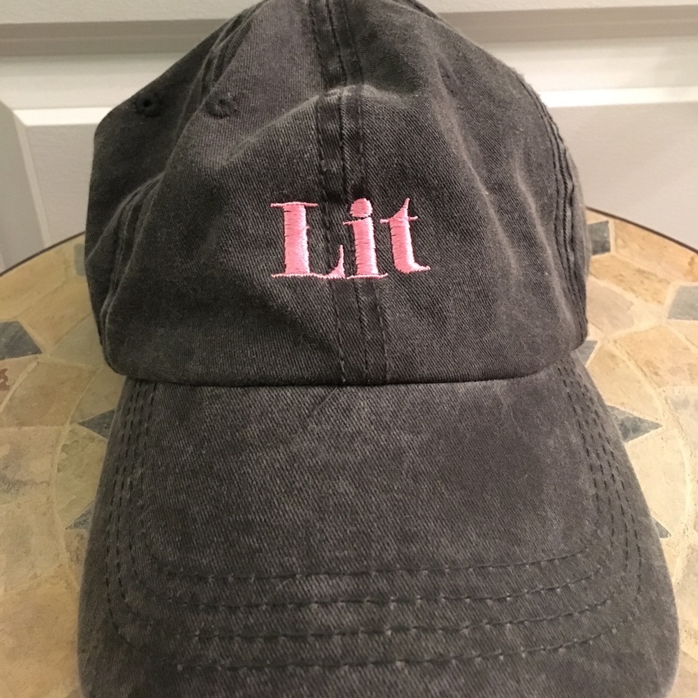 brandy melville ball cap