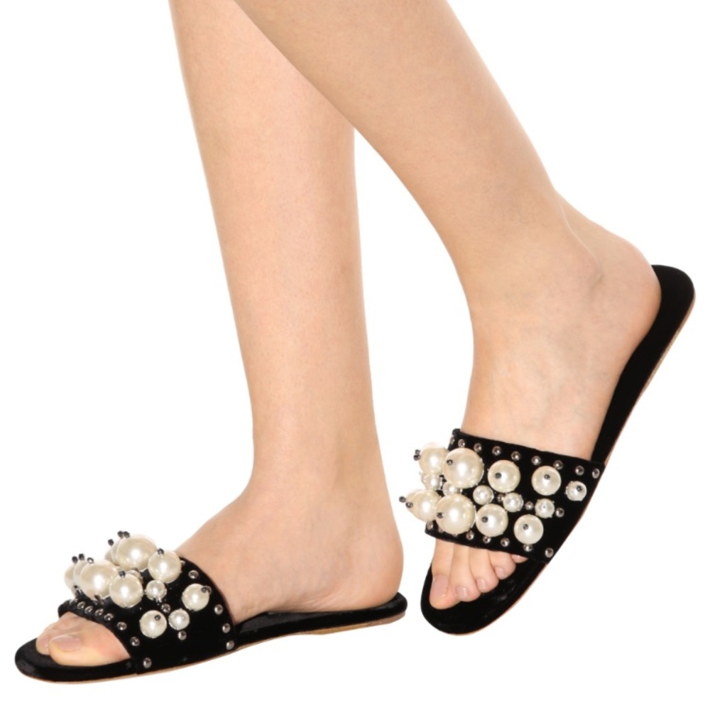 Women's sandals