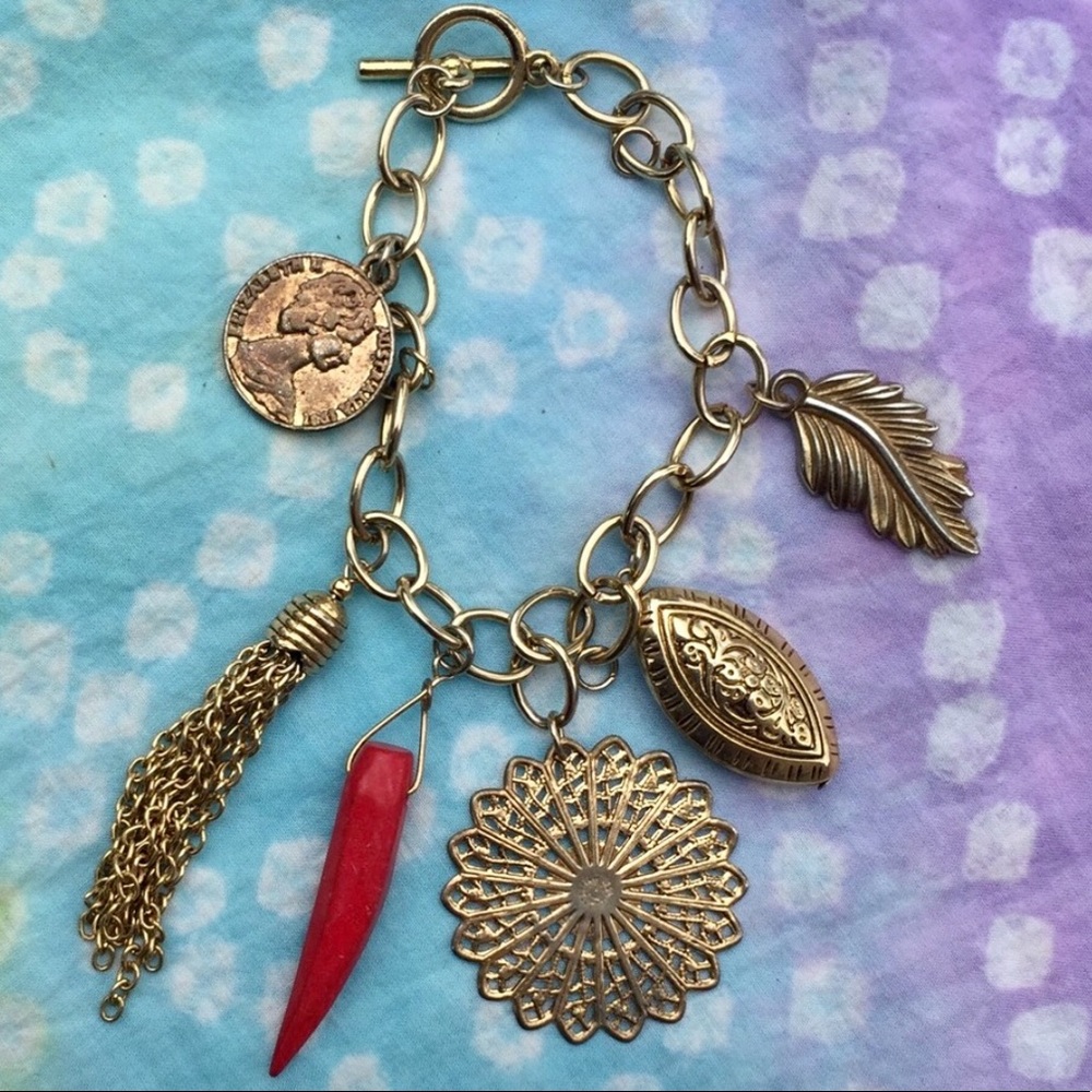 Gold Horn & Tassel Charm Bracelet