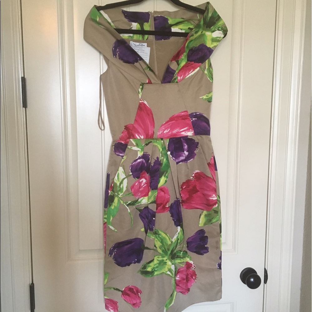 Oscar de la renta couture runway sample dress