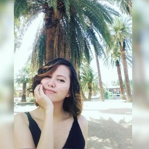 Meet your Posher, Felicity