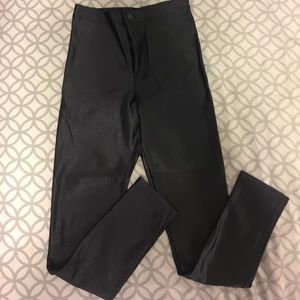 High waisted black pants