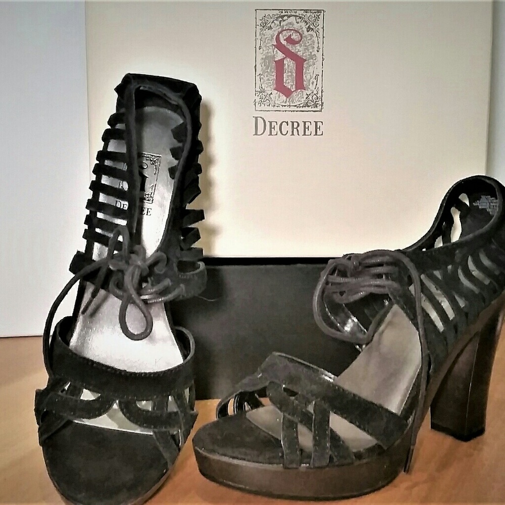 Alexandria black shoes