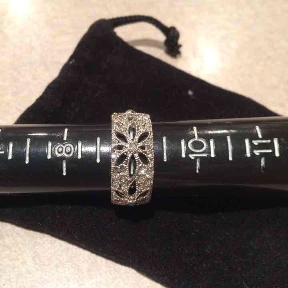 Beautiful Ring - image 1