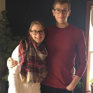 Meet your Posher, Alita