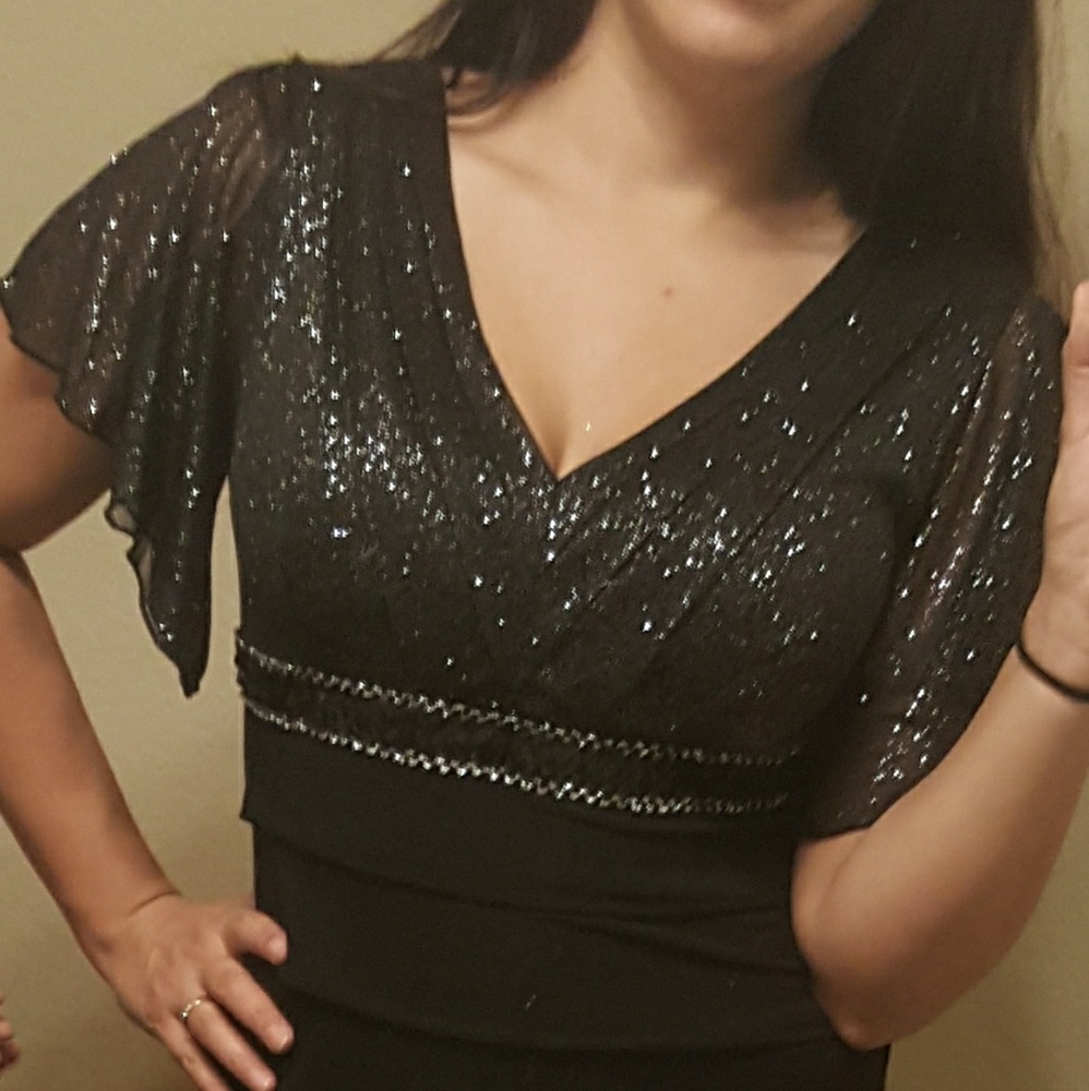 Black Formal Dress Size 6 Petite