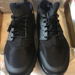 Nike Air Huarache Run Ultra Shoes