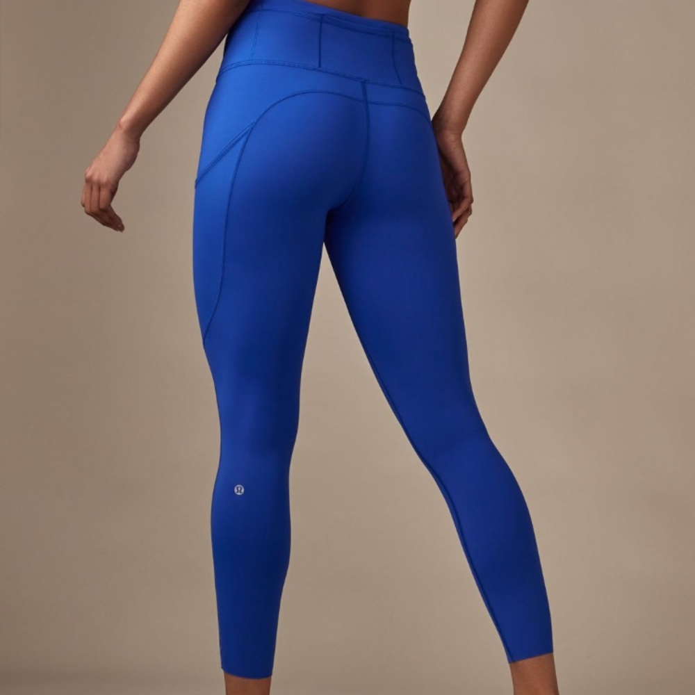 Fast and Free Tight size 6 Jet stream