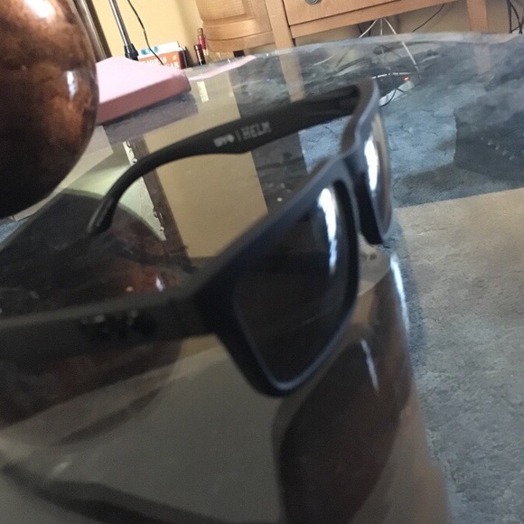 Spy glasses/helm smiley face - Picture 2 of 3