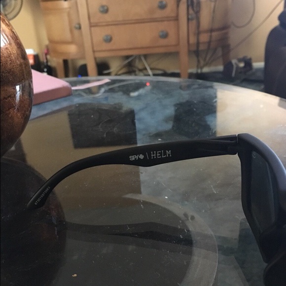 Spy glasses/helm smiley face - Picture 3 of 3