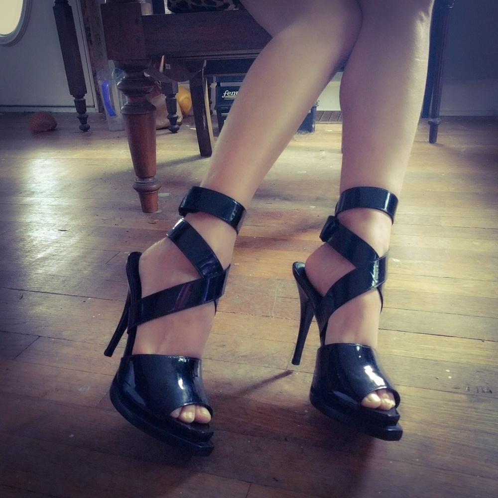 New! Givenchy​ Paris Black Patent Ballet Strap Platform Sandal 37.5 7