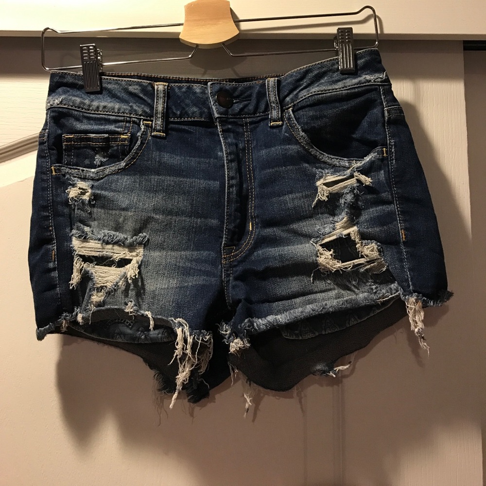 Ripped American Eagle jean shorts!