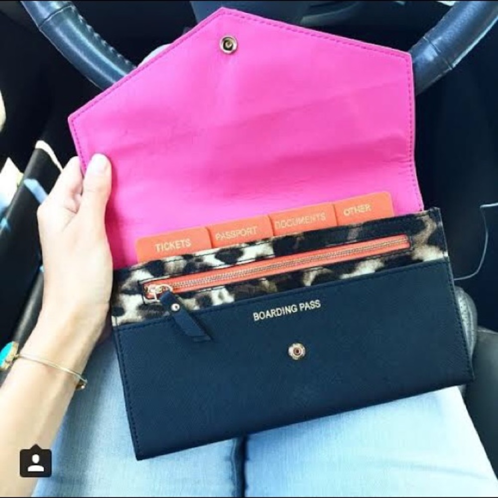 ISO: aldo travel wallet