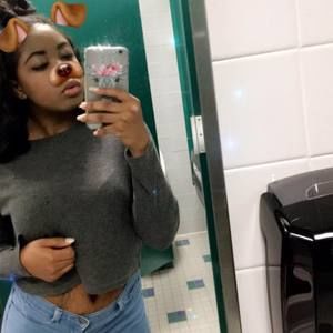 Meet your Posher, Tiombi