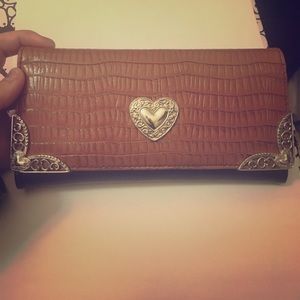 Genuine leather women's wallet.