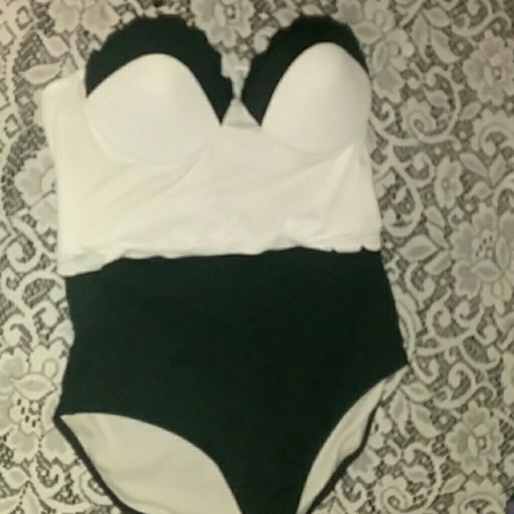 Bathing suit never worn