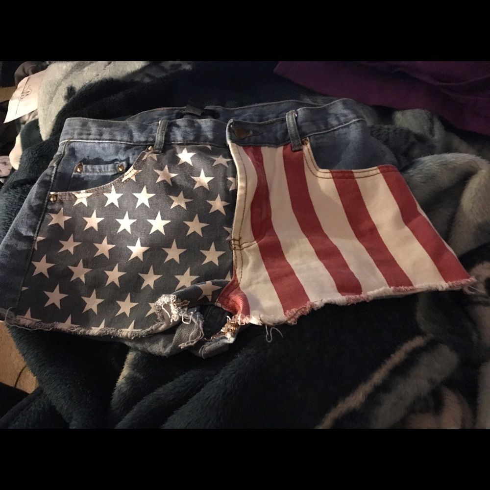 Forever 21 shorts