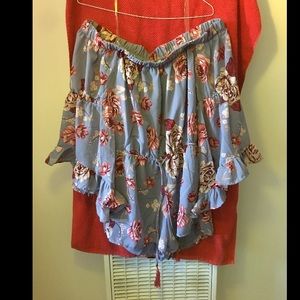 Off the shoulder romper floral