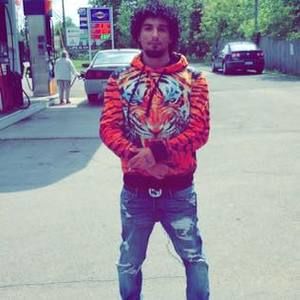 Meet your Posher, Tomas