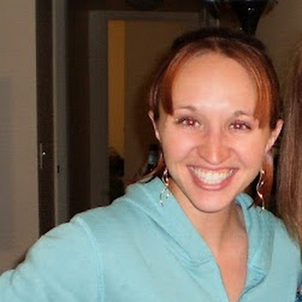 Meet your Posher, Stefany