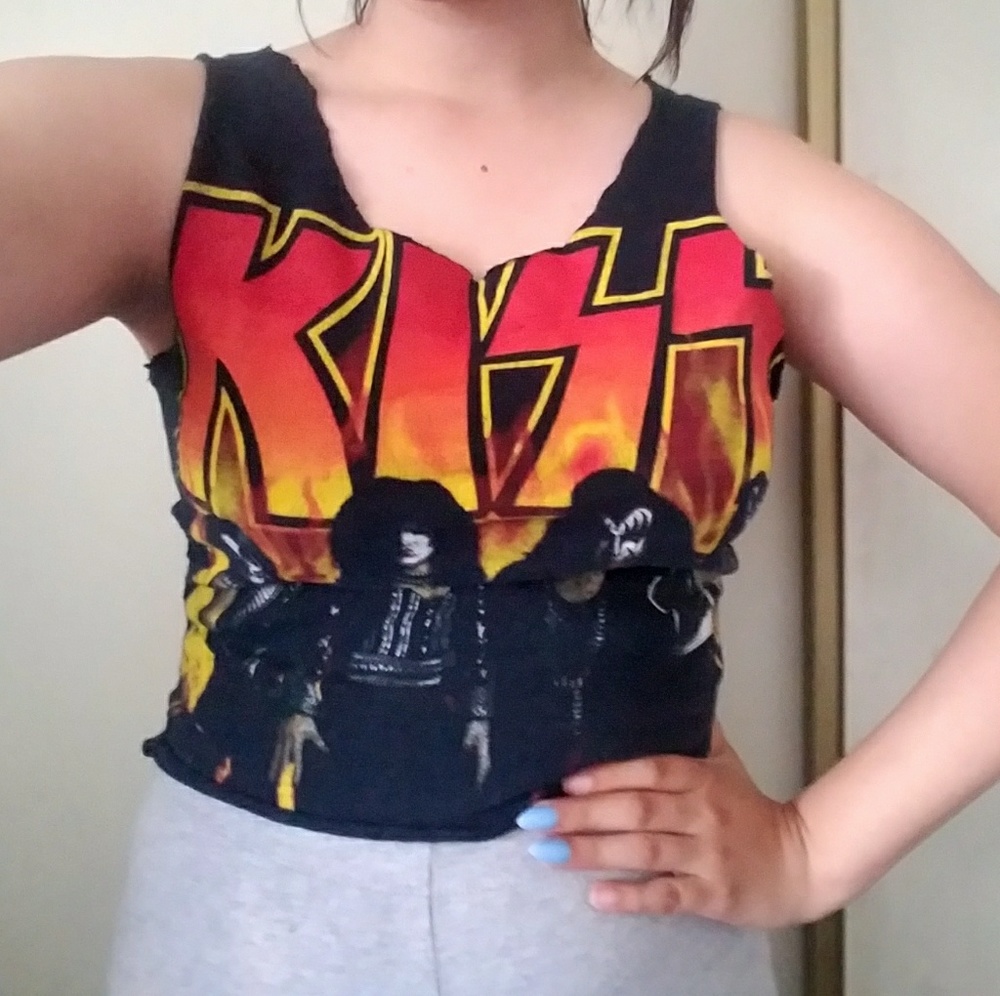 🔥SOLD🔥 Kiss band t