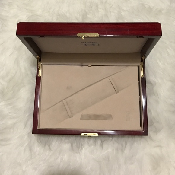 Vintage Mahogany jewelry box - Picture 2 of 4