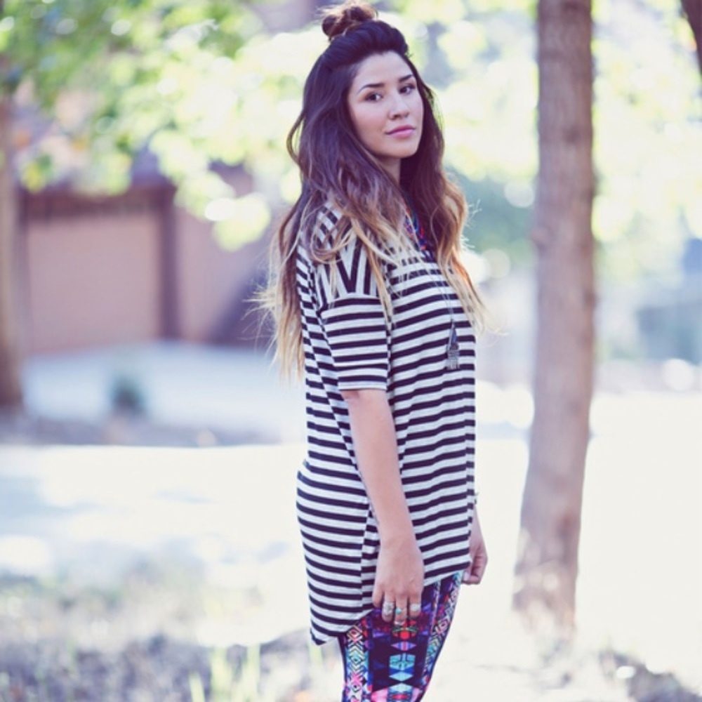 LuLaRoe XL Irma - Picture 2 of 2