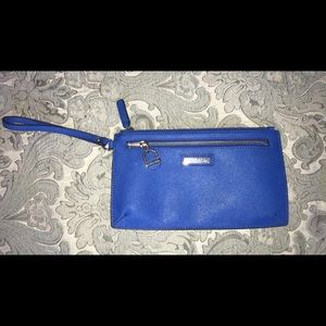BEAUTIFUL BLUE CALVIN KLEIN WRISTLET