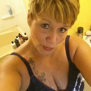 Meet your Posher, Sandy