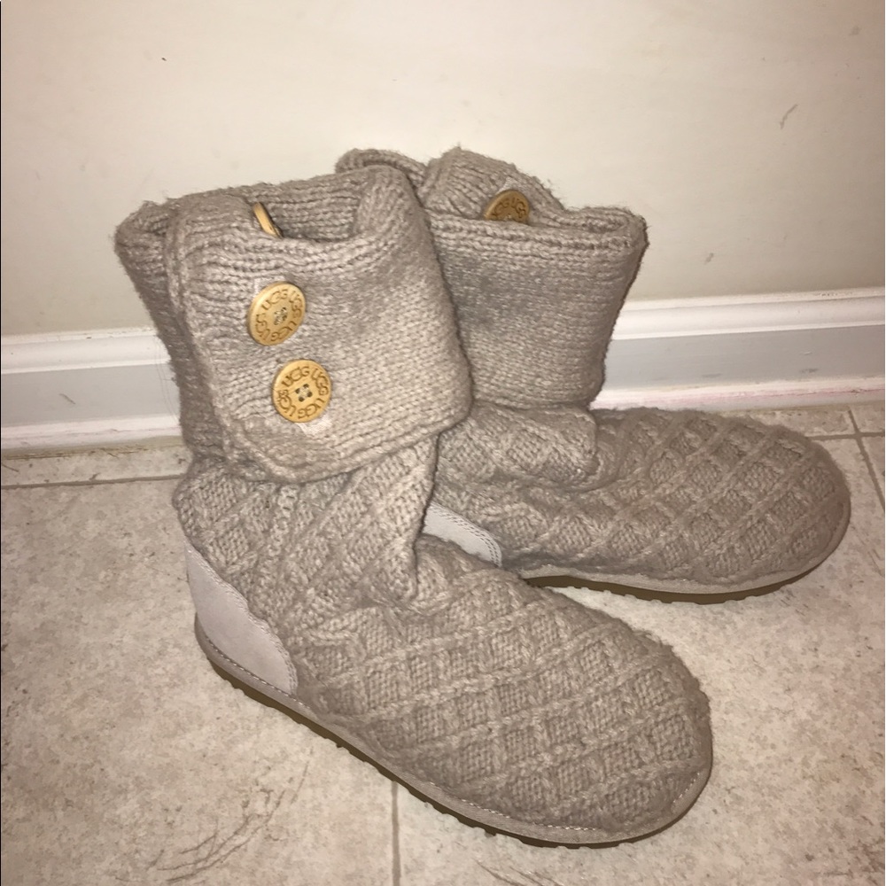 UGG Classic Cardi Winter Boots