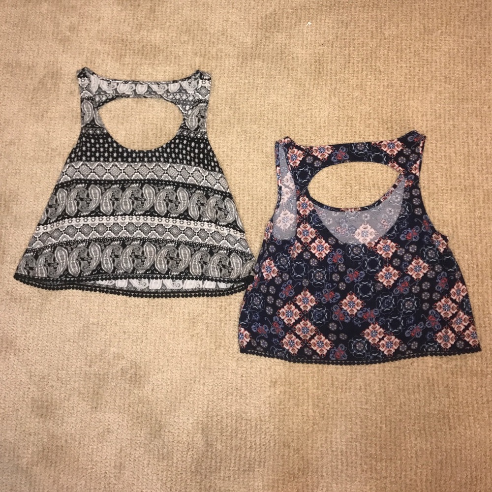 cropped tank tops 🍄PRICE DROP🍄