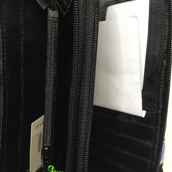 Vera Bradley Alpine Floral All in One Crossbody - Picture 3 of 4