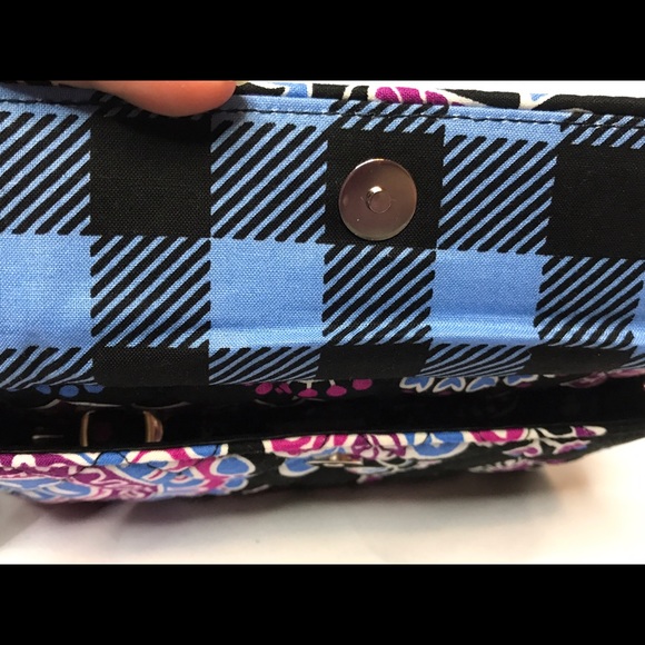 Vera Bradley Alpine Floral All in One Crossbody - Picture 4 of 4